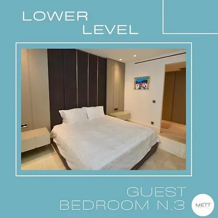 5 Bedroom In 5 Star In Hotel *